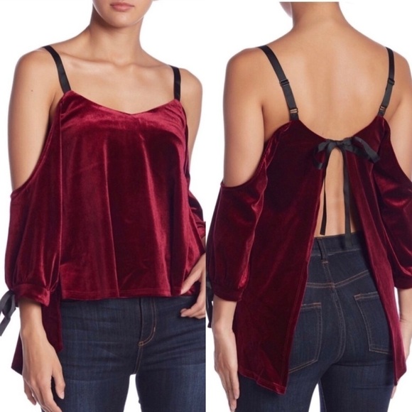 NWT ROMEO & Juliet Couture Burgundy Velvet Open Tie Back Cold Shoulder Top - Picture 2 of 12